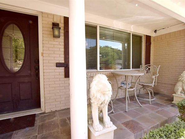 2516  Telegraph Avenue , Dallas Texas 75228