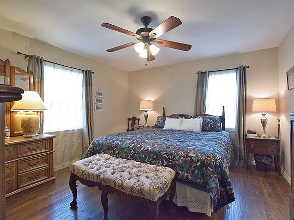 2516  Telegraph Avenue , Dallas Texas 75228