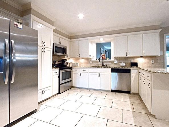 2516  Telegraph Avenue , Dallas Texas 75228