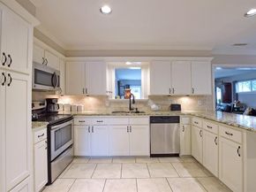 2516  Telegraph Avenue , Dallas Texas 75228
