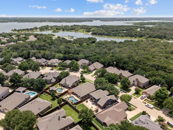 219  Livingston Drive , Hickory Creek Texas 75065