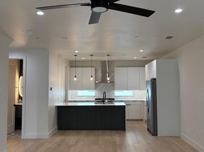 1147 N Madison Avenue  102, Dallas Texas 75208