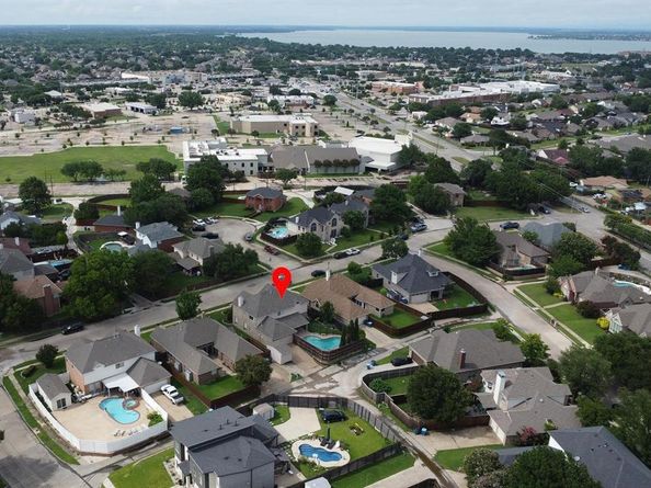 8506  Linda Vista Drive , Rowlett Texas 75088