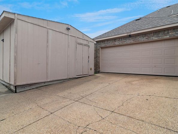 8506  Linda Vista Drive , Rowlett Texas 75088