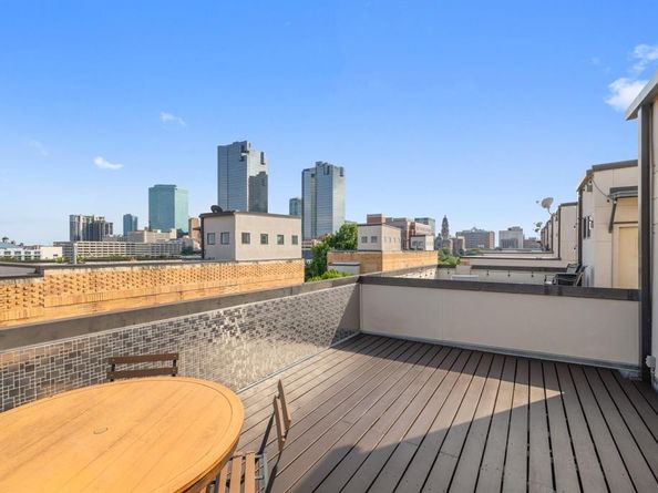 632 E Bluff Street , Fort Worth Texas 76102