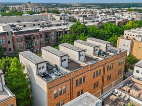 632 E Bluff Street , Fort Worth Texas 76102