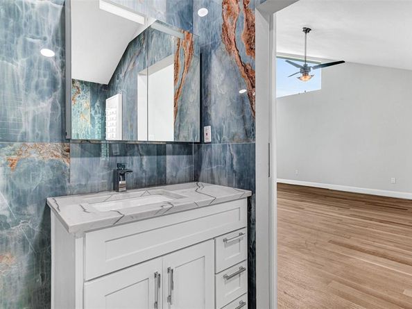 222  Sovereign Court , Rockwall Texas 75032