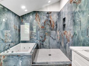 222  Sovereign Court , Rockwall Texas 75032