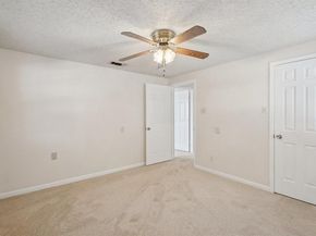 4212 SW Loop 820  , Fort Worth Texas 76109
