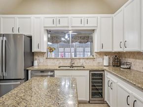 4212 SW Loop 820  , Fort Worth Texas 76109