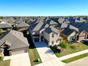2929  Log Cabin Drive , Celina Texas 75009