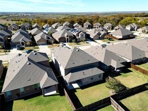 2929  Log Cabin Drive , Celina Texas 75009