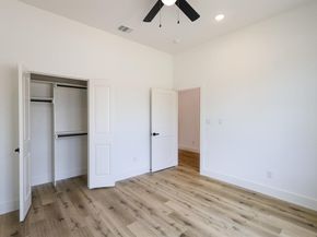 1032 E Arlington Avenue , Fort Worth Texas 76104