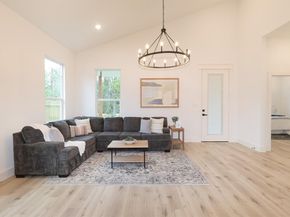 1032 E Arlington Avenue , Fort Worth Texas 76104
