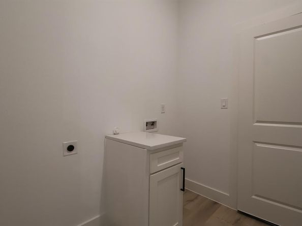1032 E Arlington Avenue , Fort Worth Texas 76104