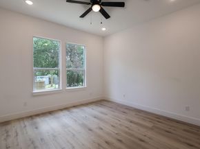 1032 E Arlington Avenue , Fort Worth Texas 76104