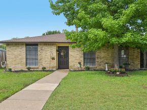 2622  Riviera Drive , Garland Texas 75040