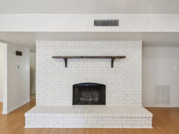 2622  Riviera Drive , Garland Texas 75040