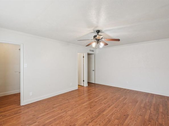 2622  Riviera Drive , Garland Texas 75040