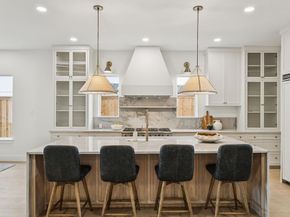 6244  Richmond Avenue , Dallas Texas 75214