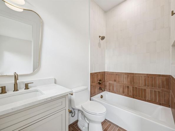 6244  Richmond Avenue , Dallas Texas 75214