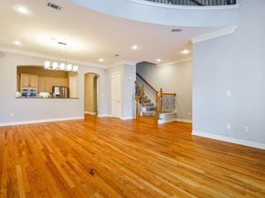2205  Canton Street  107, Dallas Texas 75201