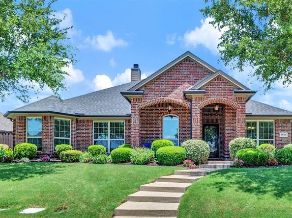 1402  White Water Lane , Rockwall Texas 75087