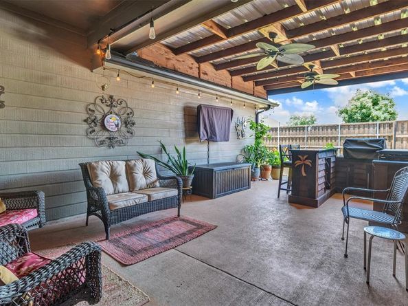 1402  White Water Lane , Rockwall Texas 75087