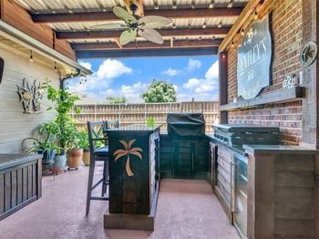 1402  White Water Lane 