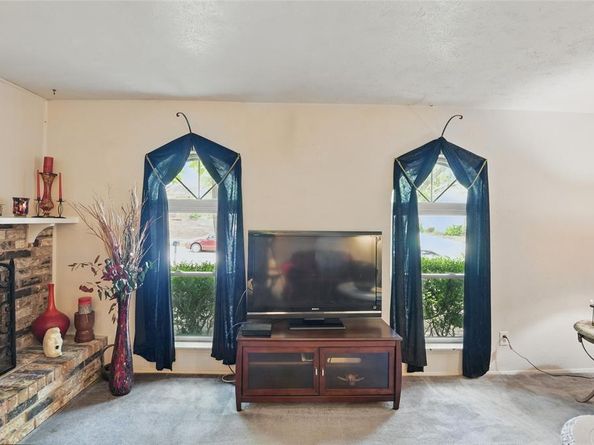 6318  Green Valley Drive , Garland Texas 75043
