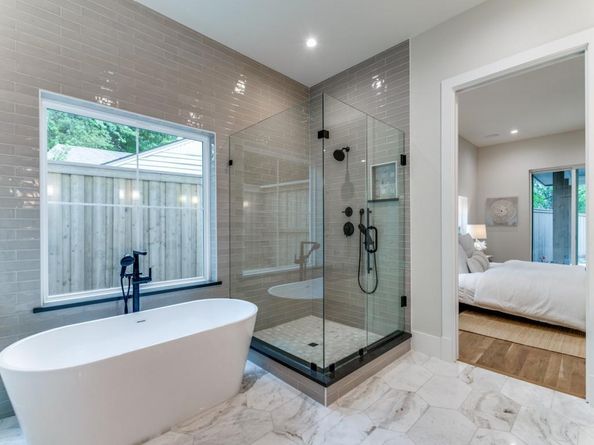 3911  Hawick Lane , Dallas Texas 75220