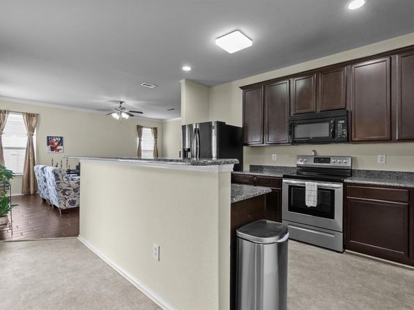 920  King George Lane , Savannah Texas 76227