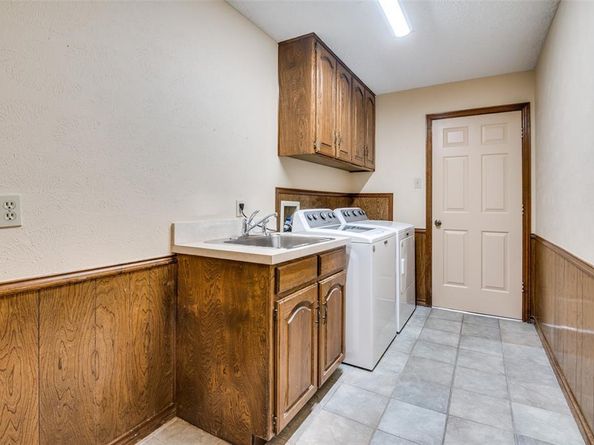 1420  Porto Bello Court , Arlington Texas 76012