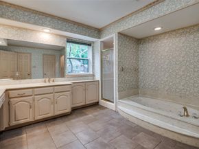 1420  Porto Bello Court , Arlington Texas 76012