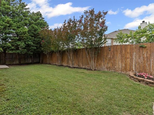 8128  Hosta Way , Fort Worth Texas 76123