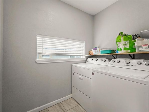 3350  Glenhaven Boulevard , Dallas Texas 75211