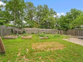 3350  Glenhaven Boulevard , Dallas Texas 75211