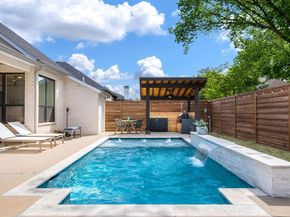 2093  Holt Way , Grapevine Texas 76051