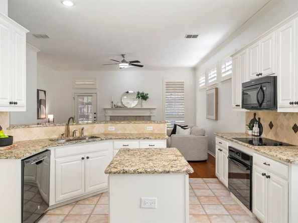 407  Suncreek Drive , Allen Texas 75013