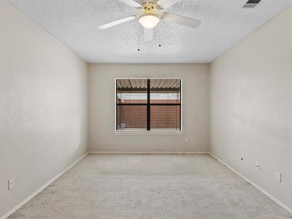 1109  Glenbrook Street , Benbrook Texas 76126