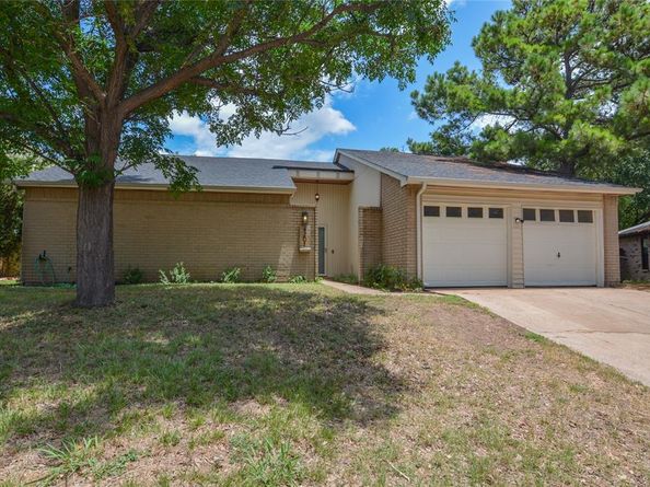 4201  Amherst Lane , Grand Prairie Texas 75052