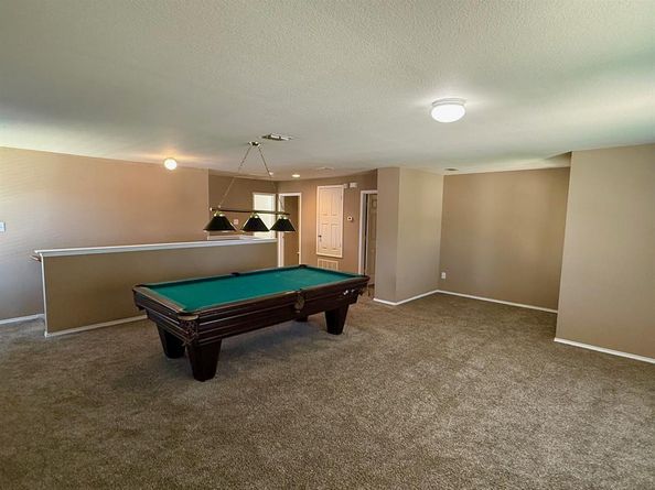 8105  York Beach Place , Arlington Texas 76002