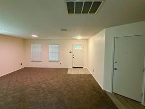 8105  York Beach Place , Arlington Texas 76002