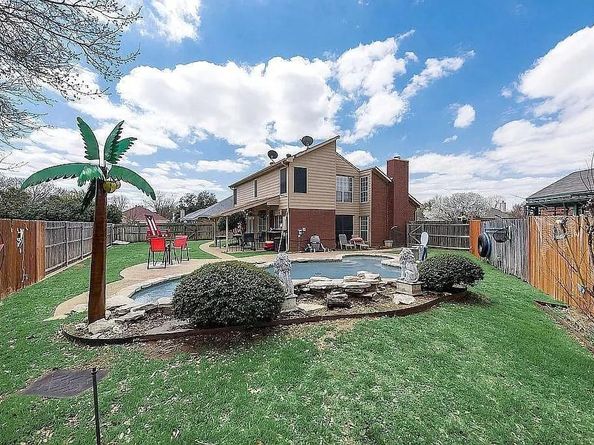 2954  Volga Court , Fort Worth Texas 76118