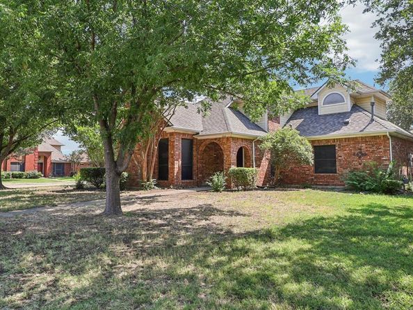 2519  Meadow Ridge Drive , Mesquite Texas 75150