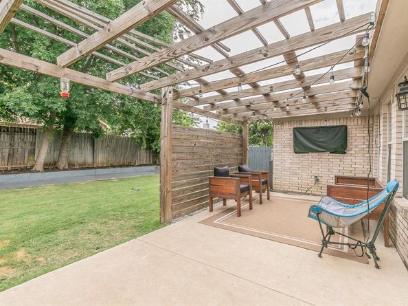 7008  Nohl Ranch Road , Fort Worth Texas 76133