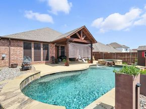 10121  Red Bluff Lane , Fort Worth Texas 76177