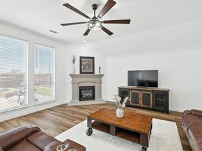 10121  Red Bluff Lane , Fort Worth Texas 76177
