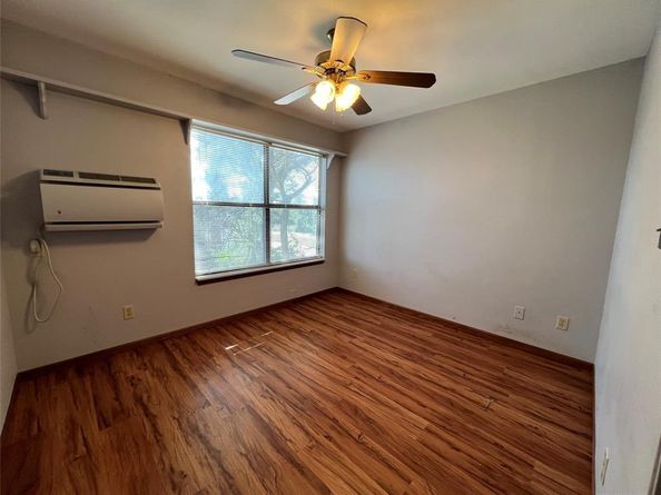 6671  Nyman Drive , Dallas Texas 75236
