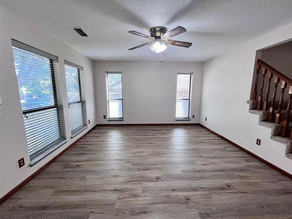 6671  Nyman Drive , Dallas Texas 75236